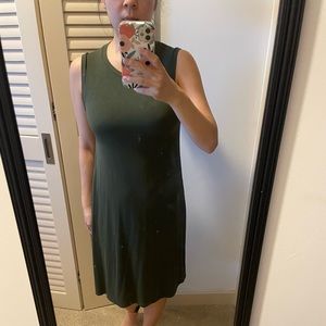 💜5 for $25 Daily Ritual green sleeveless shift dress